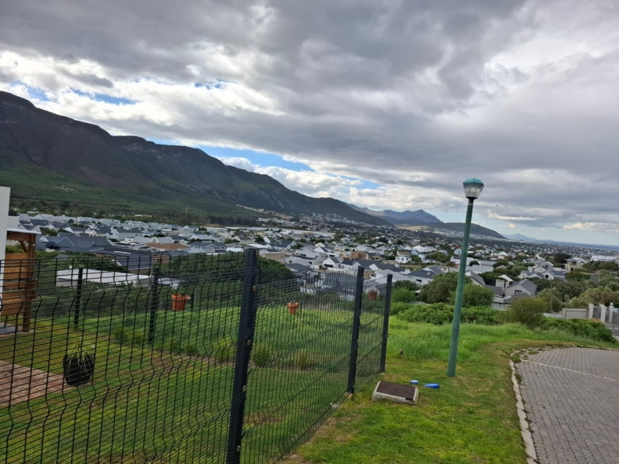 To Let 1 Bedroom Property for Rent in Vermont Western Cape